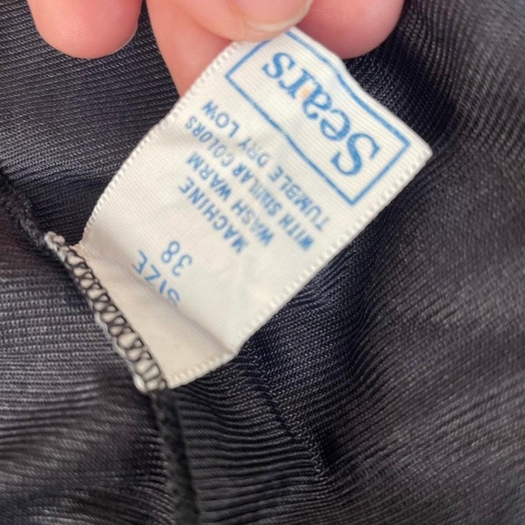 Vintage Black Cami Adjustable Straps Silky Touch Lace Trim 100% Nylon Sears Sexy - Picture 3 of 4